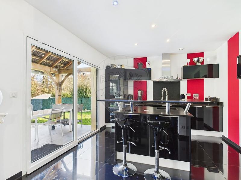 Maison d'architecte - 185 m² - 5 pièces