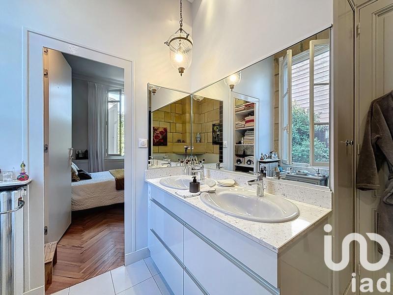 Maison - 183 m² - 6 pièces