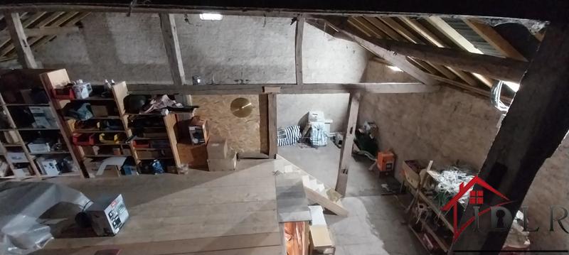 Moulin - 230 m² - 7 pièces