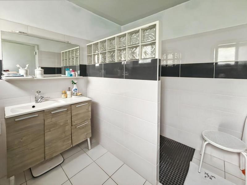 Maison - 136 m² - 6 pièces