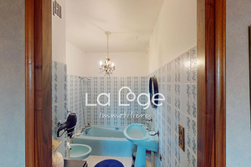 Maison - 190 m² - 5 pièces