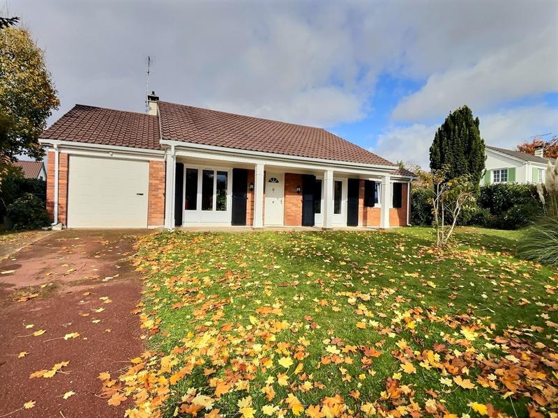 Maison - 140 m² - 8 pièces