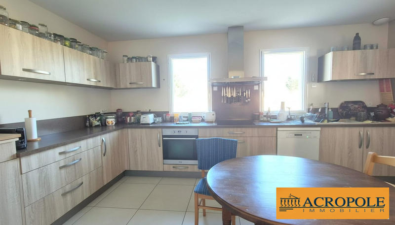 Maison contemporaine - 300 m² - 8 pièces