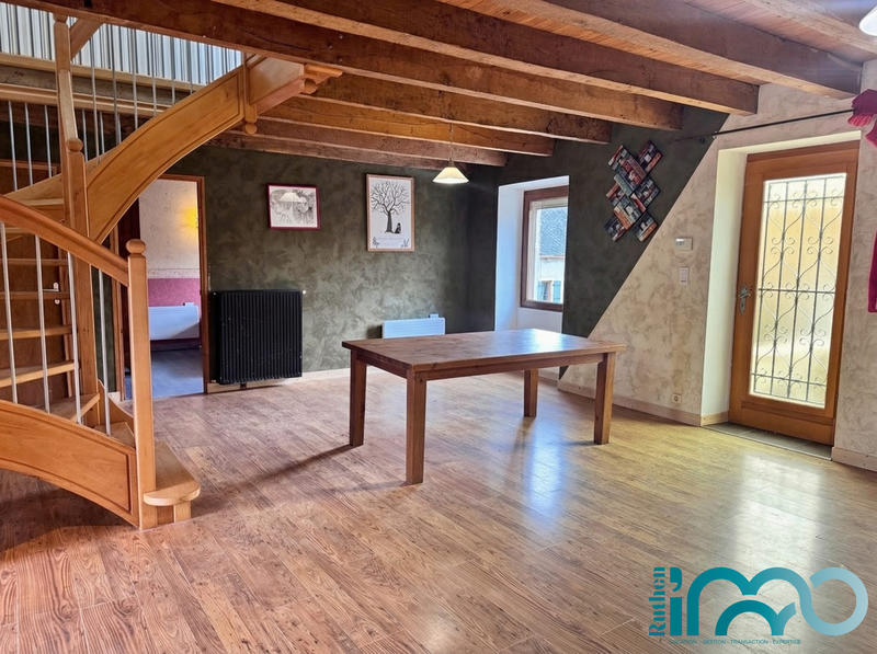 Maison ancienne - 85 m² - 4 pièces