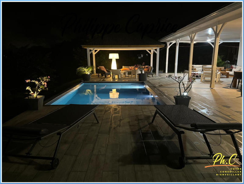 Maison - 127 m² - 5 pièces