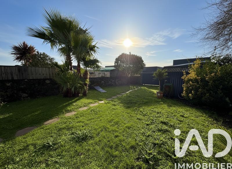 Maison - 110 m² - 6 pièces