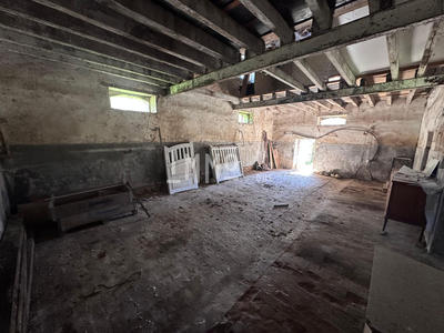 Maison - 93 m² - 1 pièce