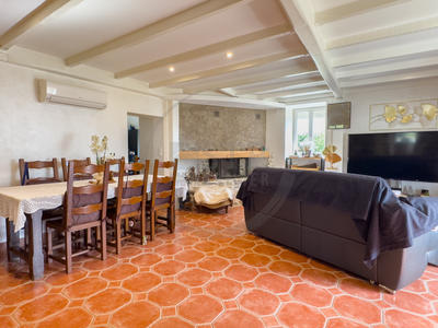 Maison de village - 145 m² - 5 pièces