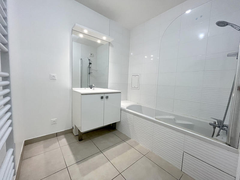 Appartement - 56 m² - 3 pièces