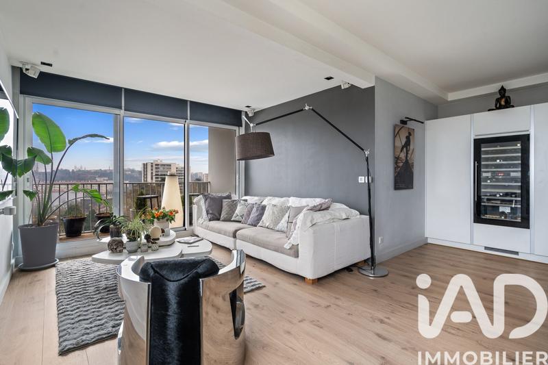 Appartement - 75 m² - 3 pièces