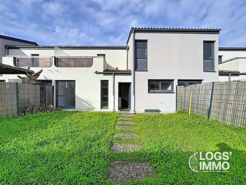 Appartement - 104 m² - 5 pièces