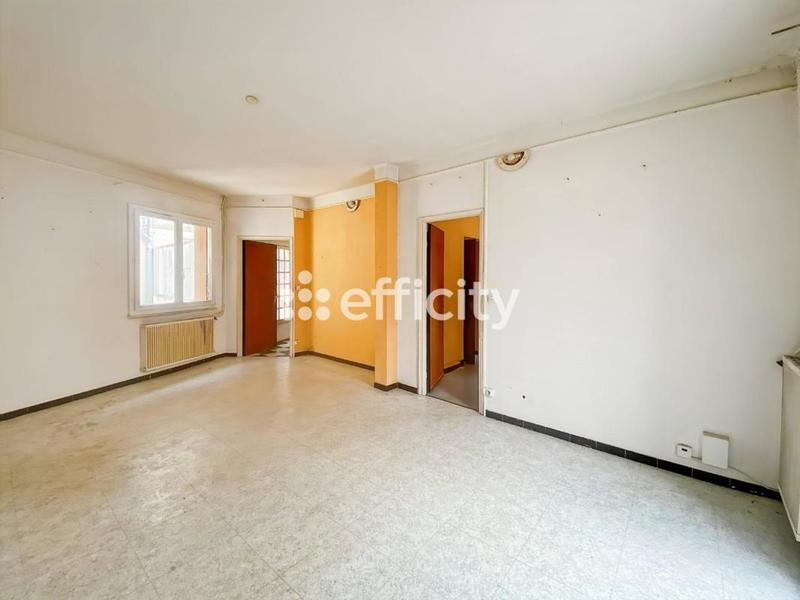Appartement - 84 m² - 4 pièces