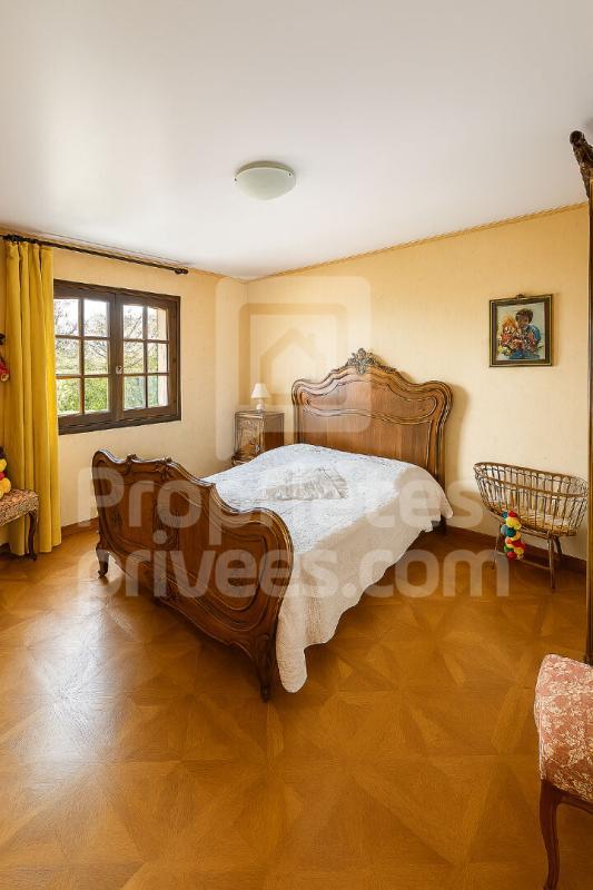 Maison - 203 m² - 5 pièces