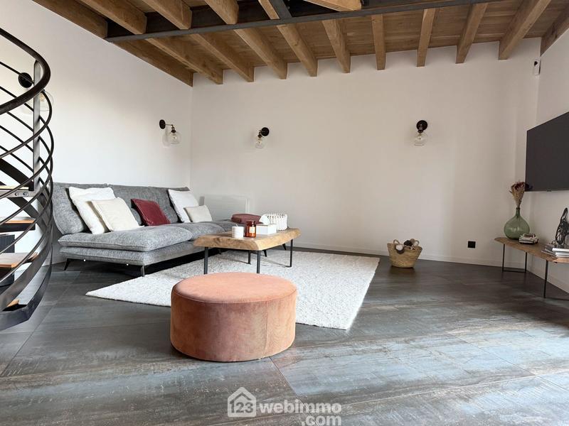 Maison - 140 m² - 5 pièces