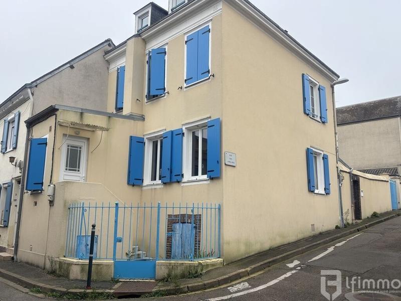 Maison - 109 m² - 6 pièces