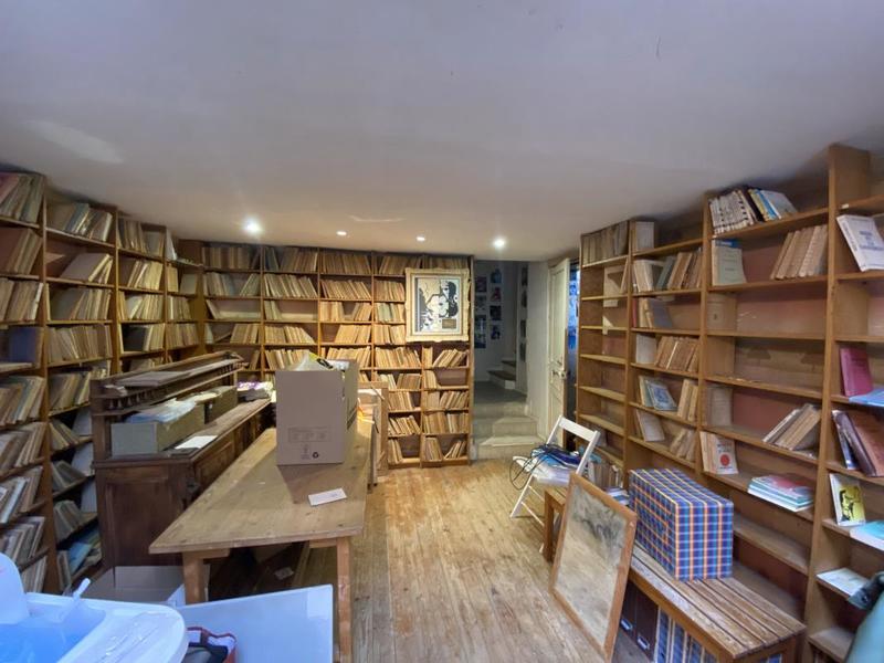 Maison ancienne - 408 m² - 16 pièces