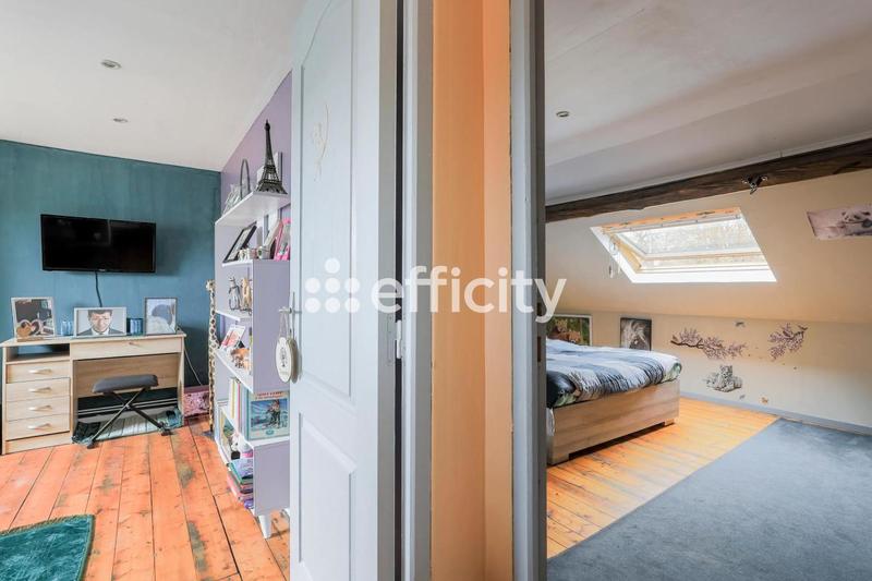 Maison - 158 m² - 7 pièces