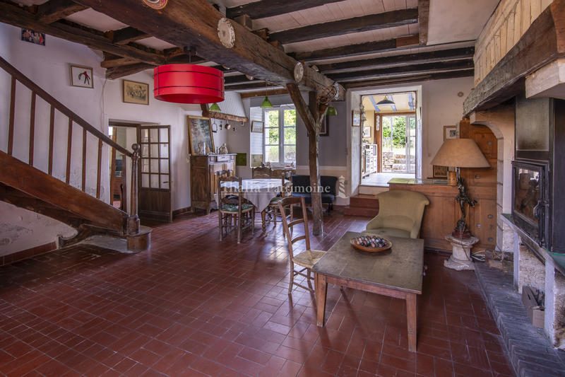 Propriété - 390 m² - 16 pièces