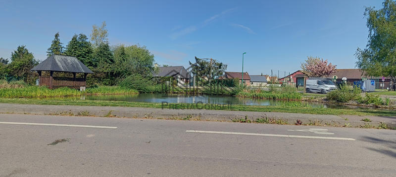 Maison - 208 m² - 9 pièces