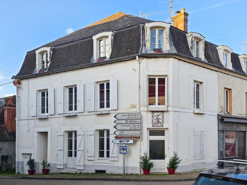Maison - 172 m² - 8 pièces