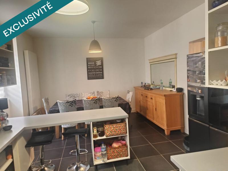 Maison - 200 m² - 9 pièces