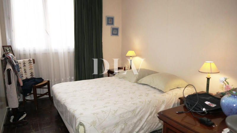 Appartement - 91 m² - 6 pièces