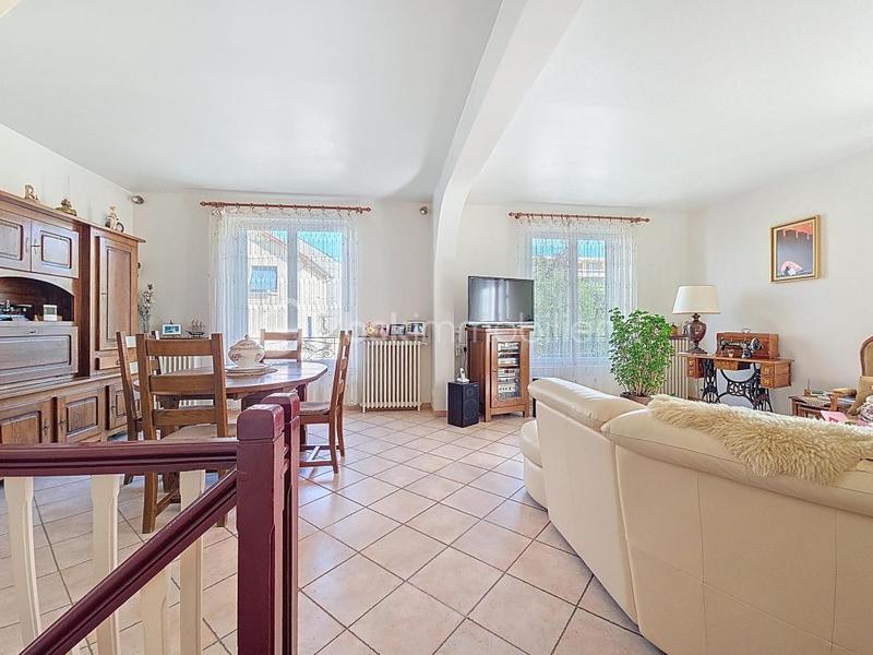 Maison - 127 m² - 5 pièces