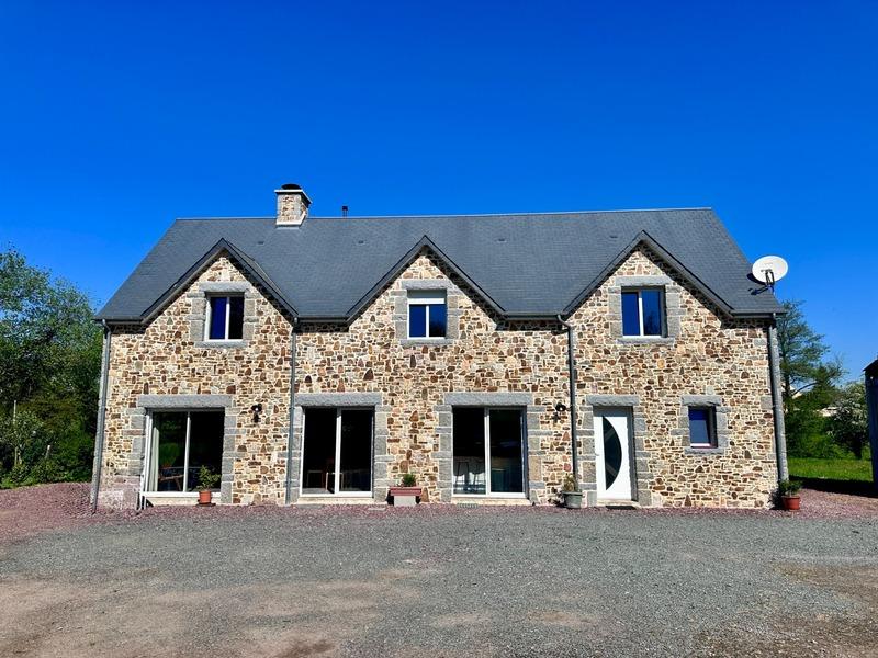 Maison - 174 m² - 6 pièces