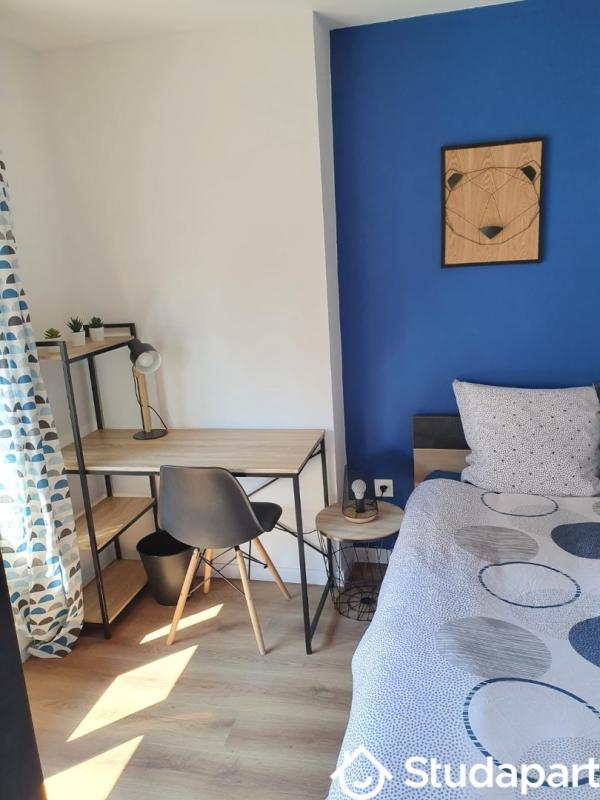 Chambre - 12 m² - 1 pièce