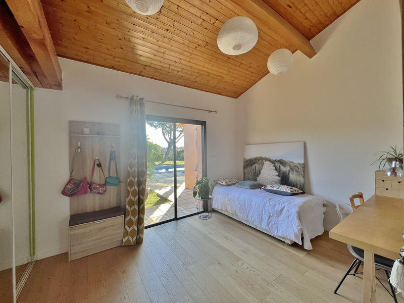 Villa - 216 m² - 7 pièces