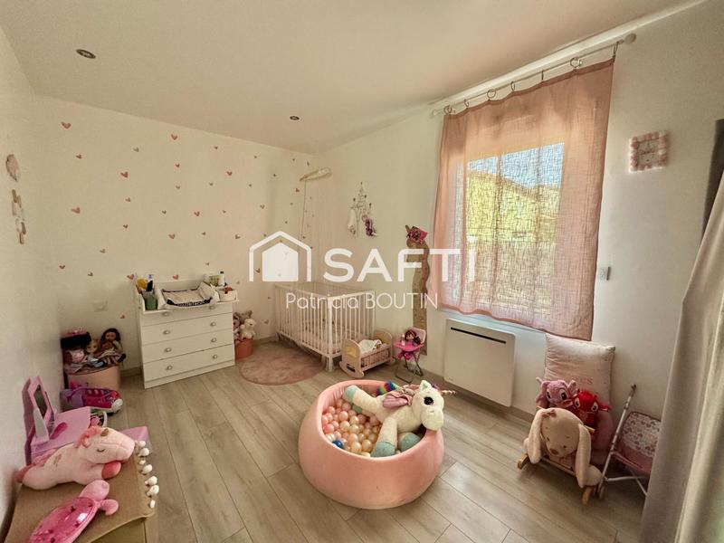 Maison - 121 m² - 5 pièces