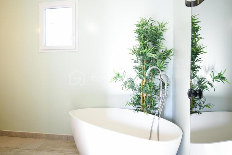 Maison - 101 m² - 4 pièces