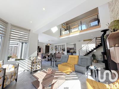 Maison de maîtres - 181 m² - 6 pièces