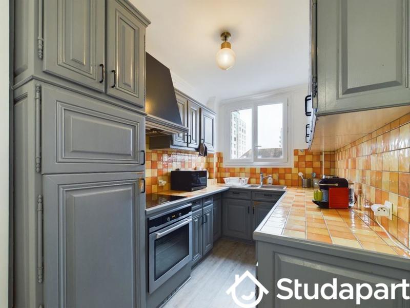 Chambre - 10 m² - 1 pièce