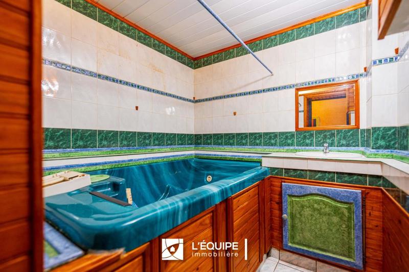 Maison - 146 m² - 7 pièces