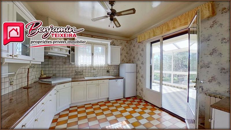 Maison - 204 m² - 7 pièces