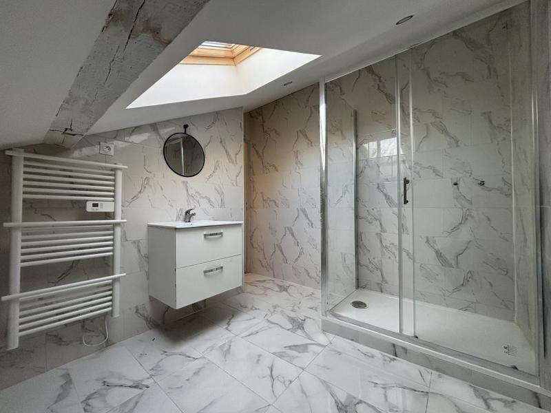 Appartement - 75 m² - 4 pièces