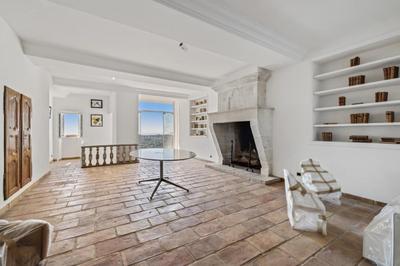 Appartement - 193 m² - 4 pièces