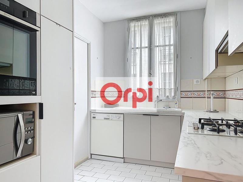 Appartement - 152 m² - 4 pièces