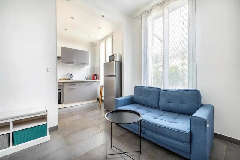 Appartement - 95 m² - 7 pièces