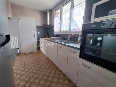 Maison de ville - 80 m² - 4 pièces