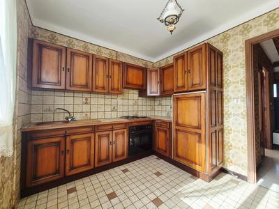 Maison - 184 m² - 7 pièces