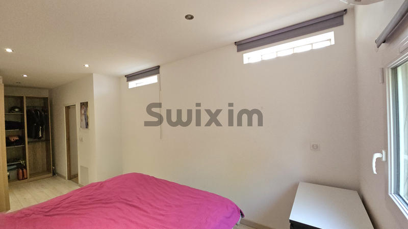 Propriété - 412 m² - 19 pièces