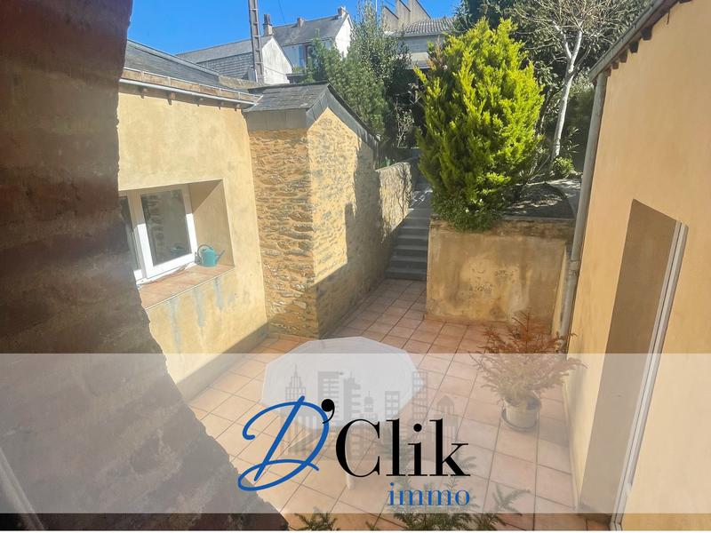 Maison - 155 m² - 7 pièces