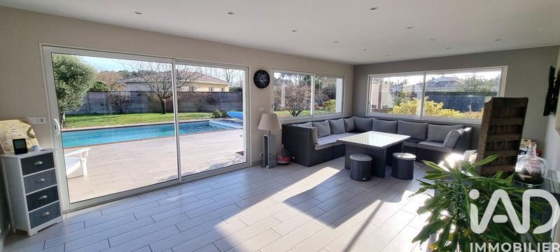 Maison - 135 m² - 6 pièces