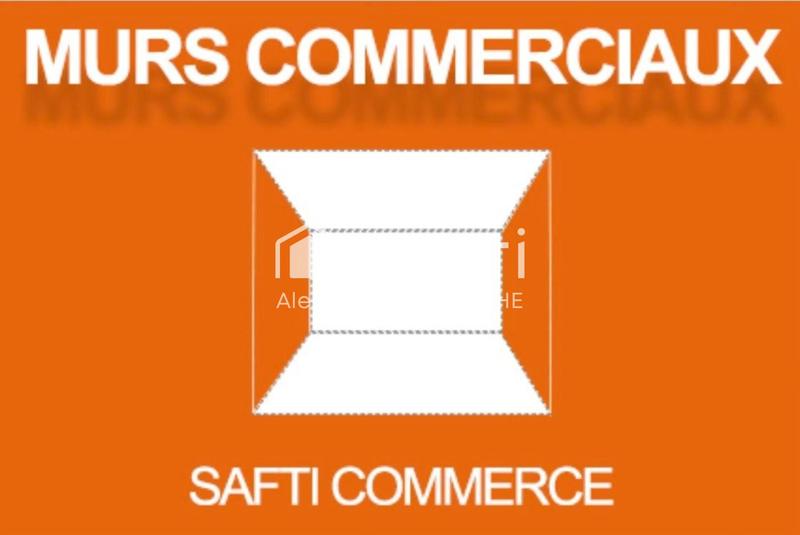 Local commercial - 739 m² - 4 pièces