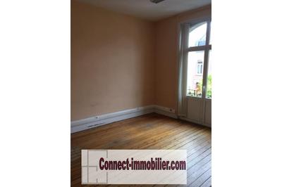 Maison - 260 m² - 12 pièces