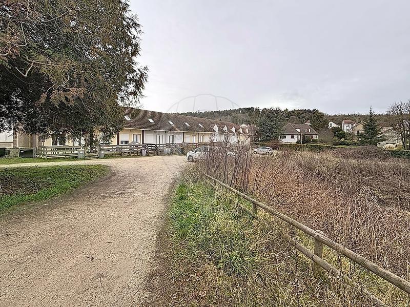 Immeuble - 530 m² - 32 pièces