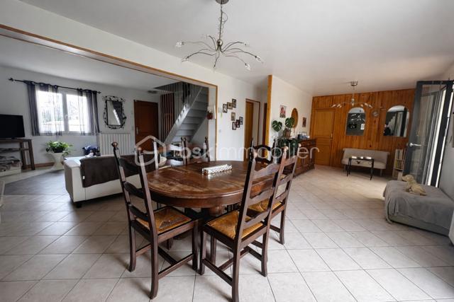 Maison - 130 m² - 7 pièces