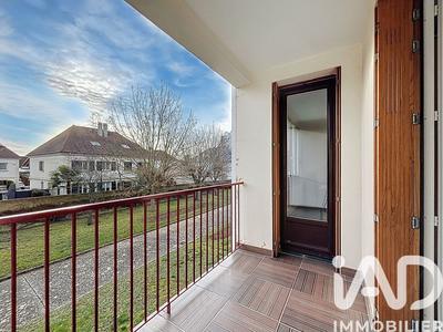 Appartement - 83 m² - 4 pièces